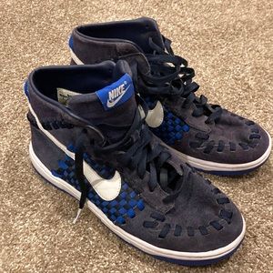 Men’s Nike sneakers size 9
